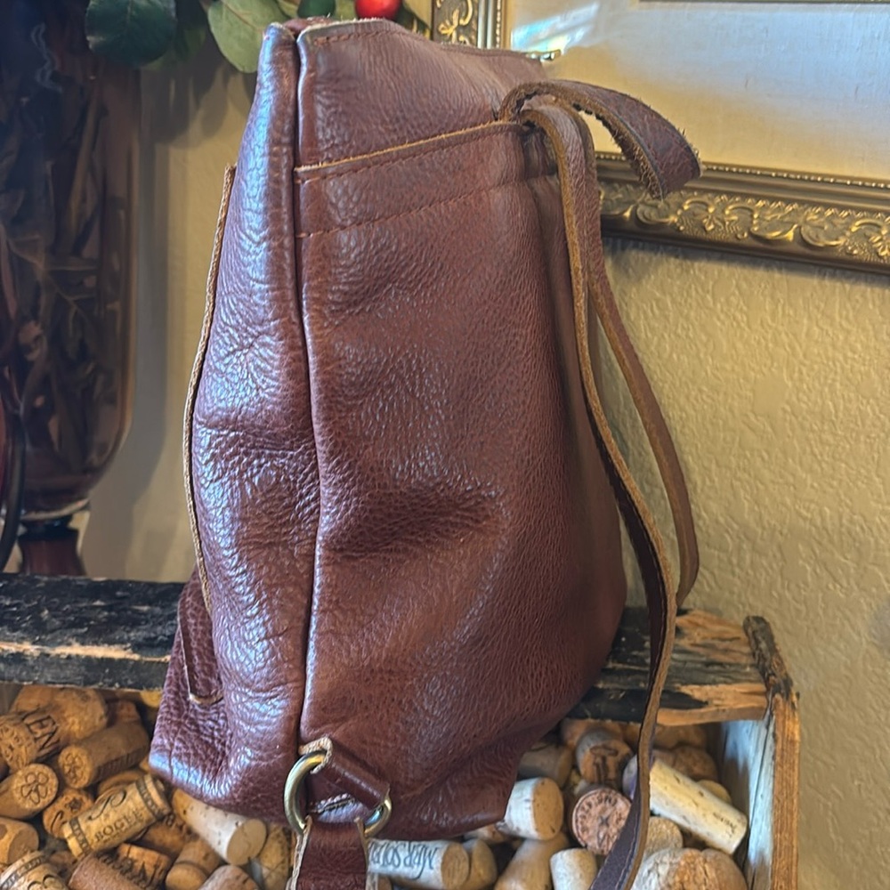Portland Leather Backpack - Picture 7 of 11